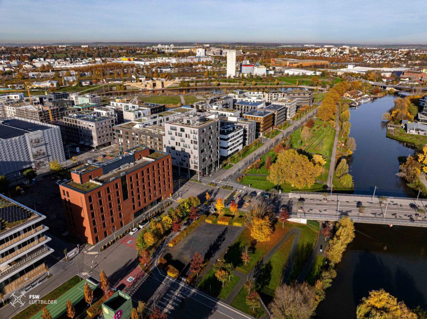 Neckarbogen, Neckarbogen Heilbronn, Luftbild Neckarbogen, Luftbild Heilbronn, Karlssee, Floßhafen, Stadtquartier Heilbronn